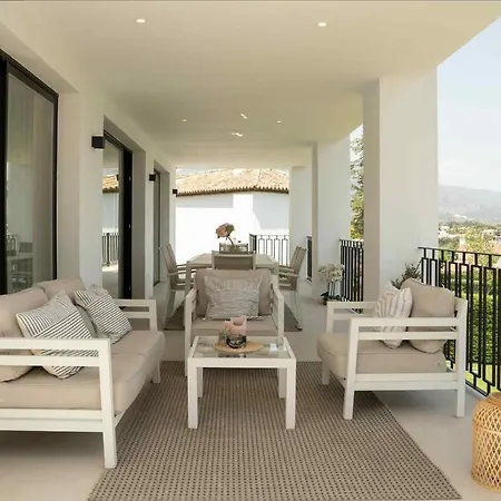 Villa Ross - Luxurious In The Heart Of