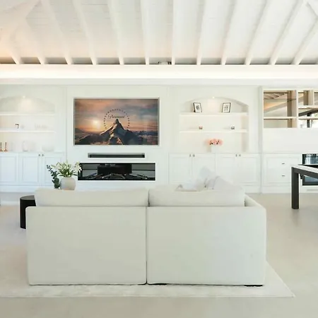 Villa Ross - Luxurious In The Heart Of