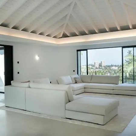 Villa Ross - Luxurious In The Heart Of Marbellac