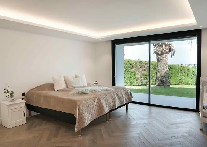 Ross - Luxurious In The Heart Of * Marbella