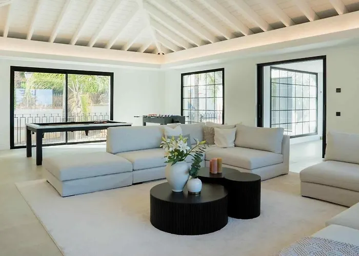 Ross - Luxurious In The Heart Of * Marbella